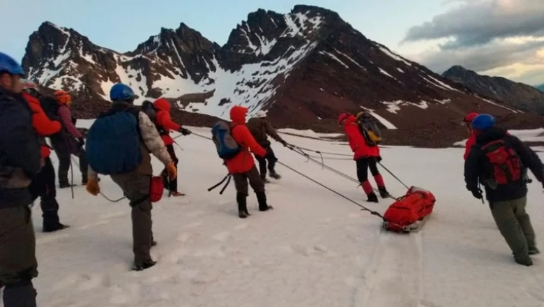 El dramático rescate del cuerpo del turista brasileño que murió aplastado en la Cueva de Jimbo