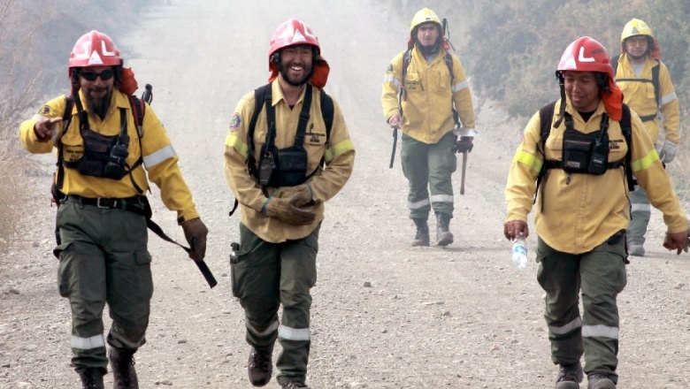 Capacitan a brigadistas de Río Negro, Buenos Aires y Tierra del Fuego para el combate de incendios