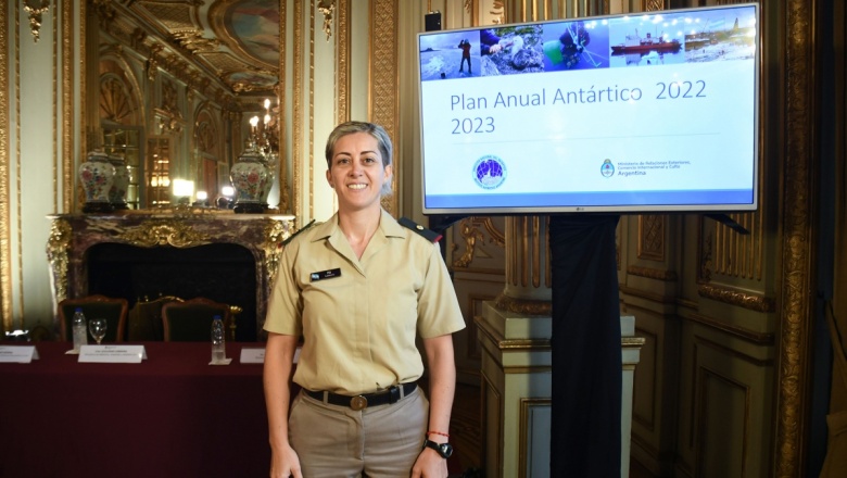 Un observatorio robótico, vigilancia de sismos y una jefa de base, el nuevo Plan Antártico