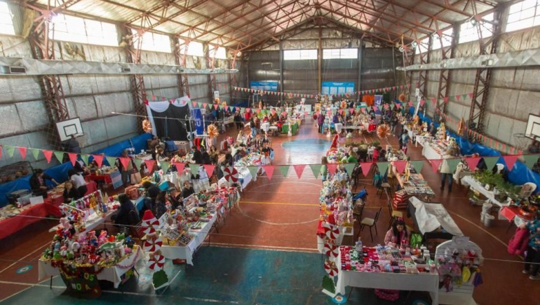 Exitosa doble jornada del Mercado Concentrador y la Expo Navideña Municipal