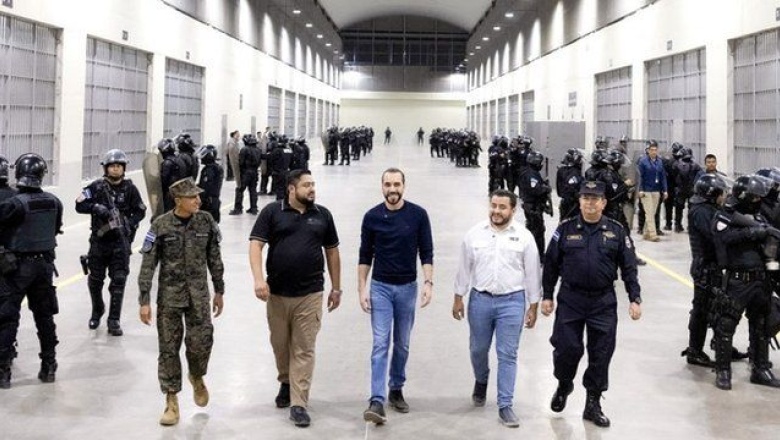 La megacárcel que Bukele inauguró en El Salvador, el país con la mayor tasa de población penitenciaria del mundo