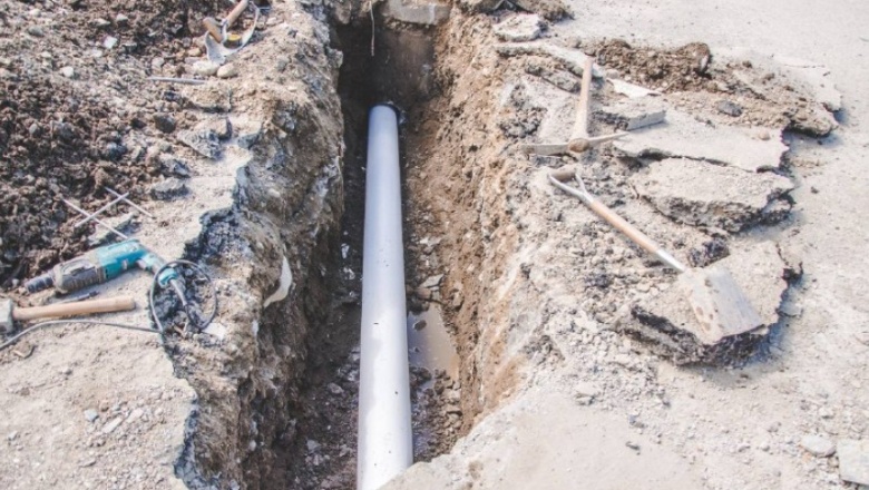 Instalación de red pluvial en calle Karukinka