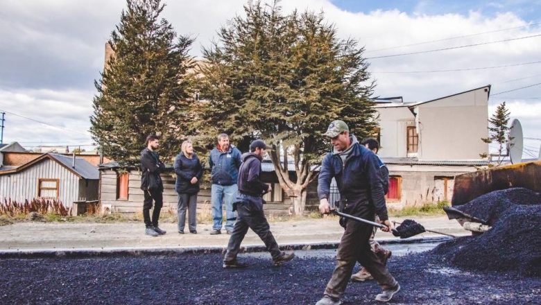Tras ser pavimentada, se encuentra habilitada la calle José María Castiñeira