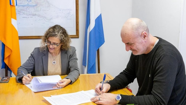 Convenio entre Gobierno y Municipalidad para adquisición de equipamiento para el matadero municipal.