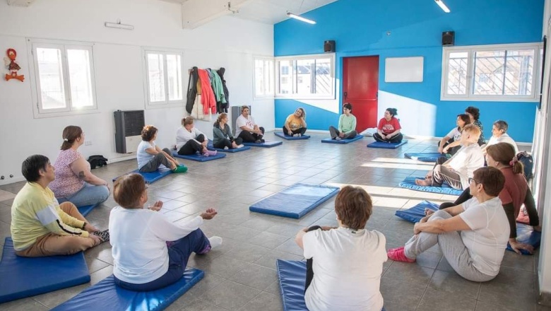 Talleres y actividades en los Centros Comunitarios