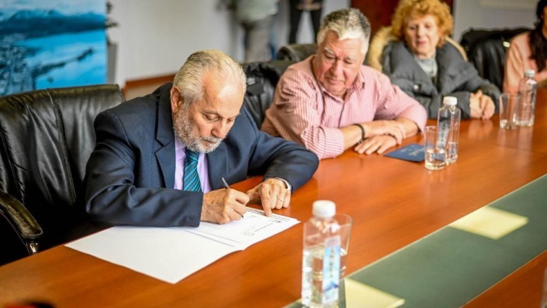 La Sociedad Italiana recibió el título de propiedad del terreno de su sede