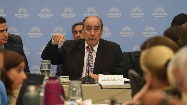 Francos admitió que corregirán "algunos errores en la redacción" de la "Ley ómnibus"