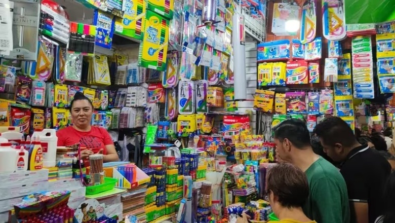 Cuota Simple: Qué artículos de librería y calzado podrán comprarse en hasta 6 cuotas fijas