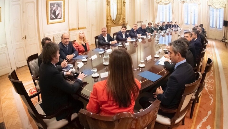 Gobernadores del Norte Grande y patagónicos ultiman petitorio con diez puntos a la Rosada