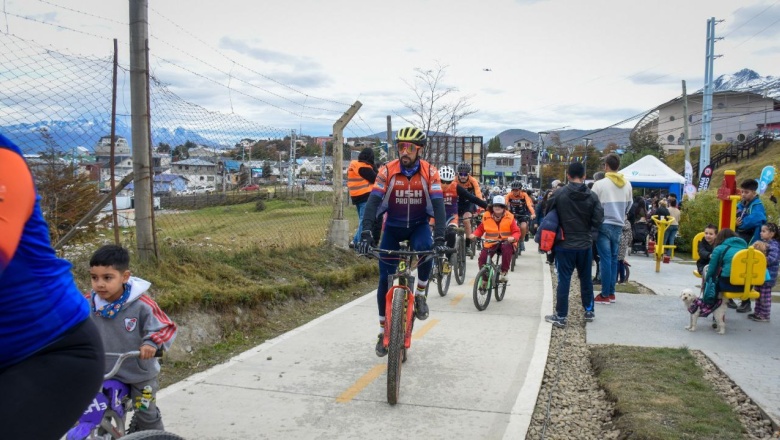 En un Acto de Memoria y Reivindicación, Ushuaia Inaugura la Bicisenda ‘Pensar Malvinas’