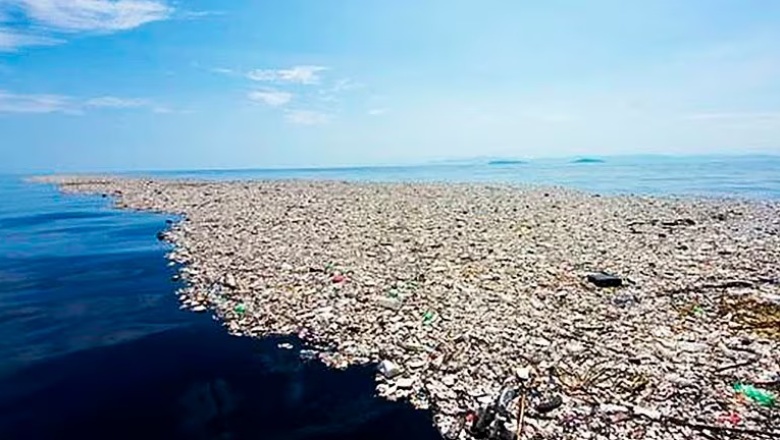 La isla de plástico del Océano Pacífico que ya es considerada un continente por su gran tamaño