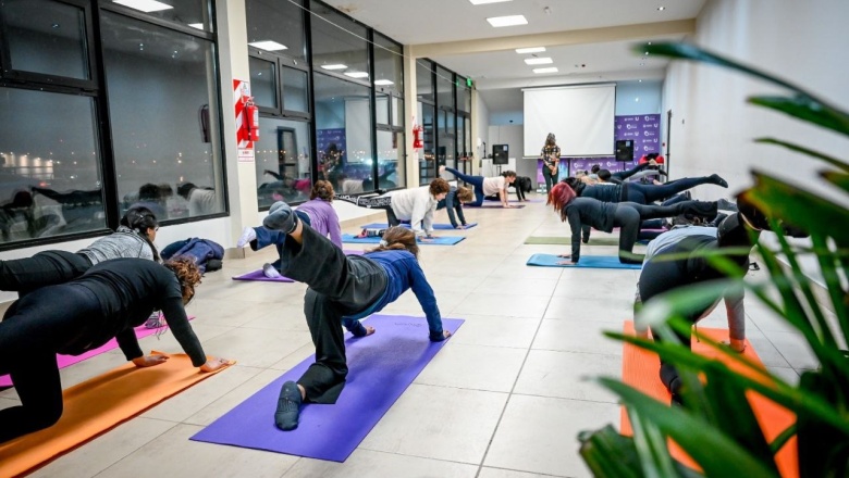 Ahora también: Escuela Municipal de Yoga