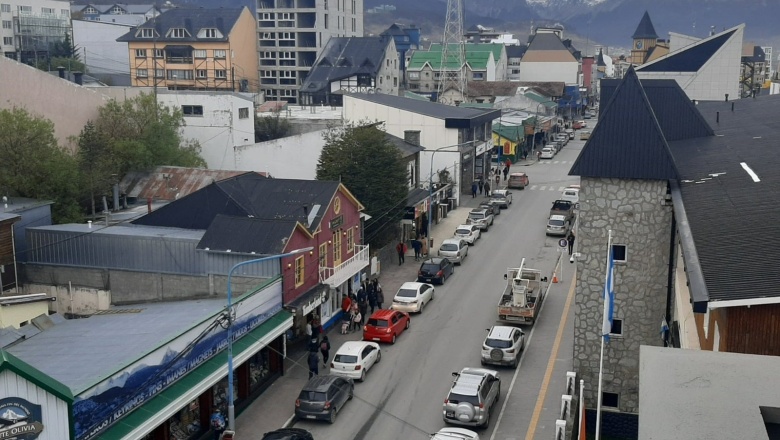 Proponen una discusión integral sobre circulación y estacionamiento en el centro de Ushuaia