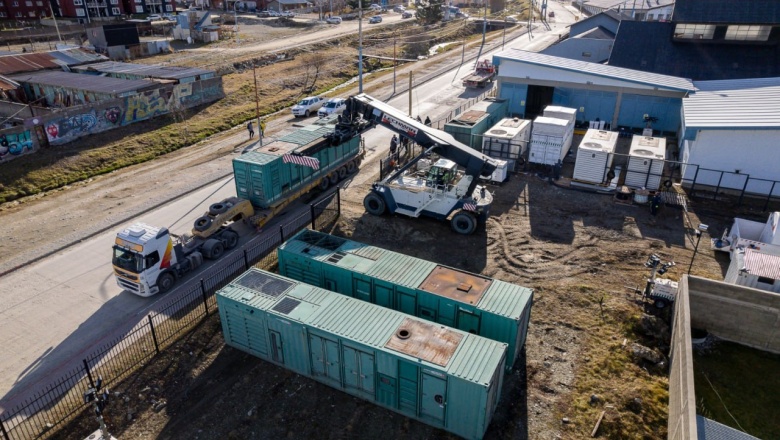 Arribó a Ushuaia el resto de los equipos que reforzarán la generacíon de energía eléctrica