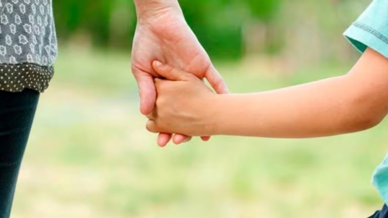 Hay una convocatoria para familias que quieran adoptar un niño de 7 años amante del deporte