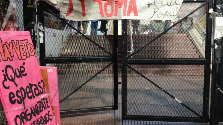 Paro universitario contra el veto de Javier Milei: comenzó la medida de fuerza y hay tomas de facultades en todo el país