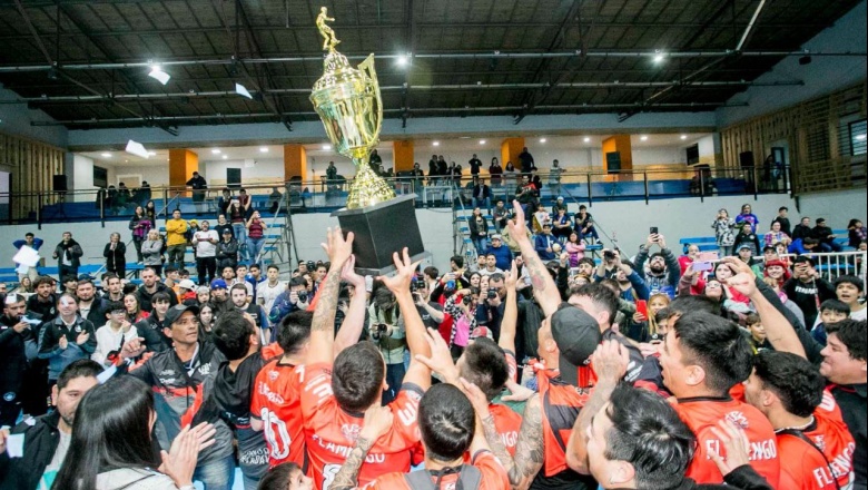 En un Cochocho colmado, Flamengo se consagró campeón de la Continental Cup de Futsal