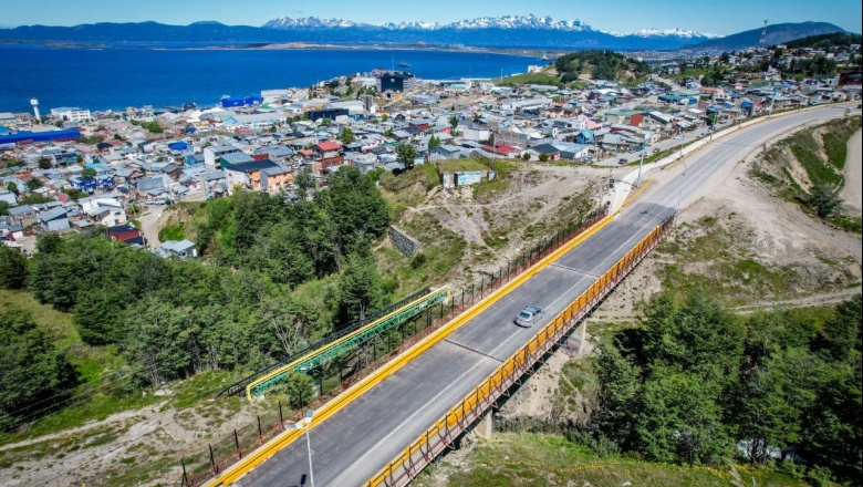 Con recursos propios, el Municipio concluyó la repavimentación del Puente de Héroes de Malvinas