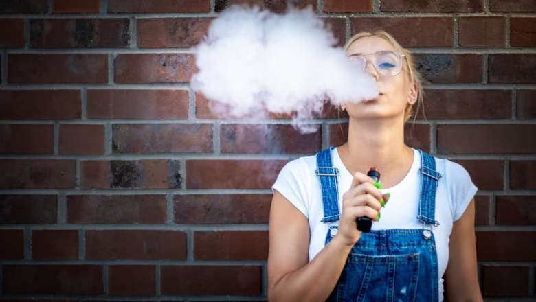 Cuál es el mejor método para que los jóvenes dejen el vapeo, que puede ser tan nocivo como el cigarrillo