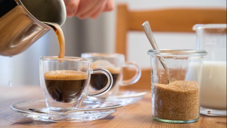 Los ingredientes que un neurólogo recomienda ponerle al café todas las mañanas para cuidar la memoria y el cerebro
