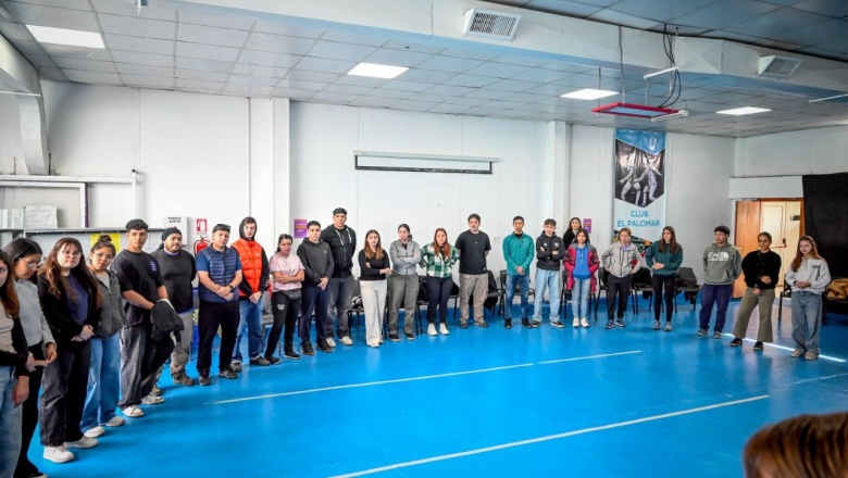 Capacitan a los jóvenes que colaborarán en las Colonias de Verano