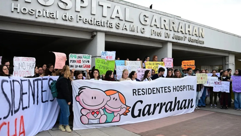 Milei vetó la Ley de Financiamiento Universitario y rechazó la Emergencia del Garrahan