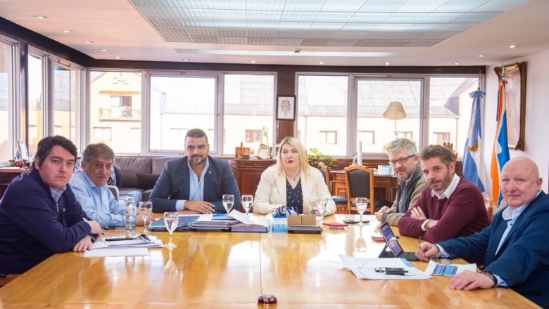 Bertone, Vuoto y Queno coincidieron en la necesidad de fortalecer la defensa del federalismo