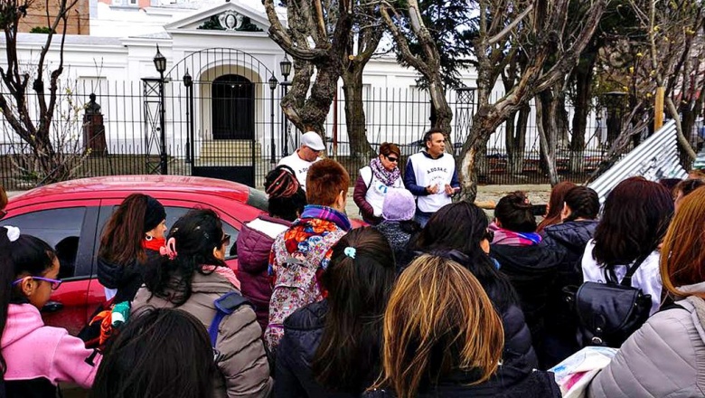 Alicia Kirchner pidió perdón a los estatales porque no cobraron