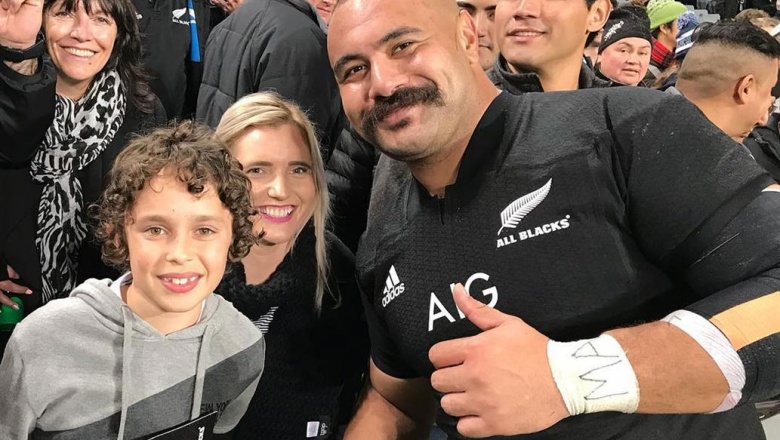 De ser un patovica de 170 kilos a jugar en los All Blacks: la vida de película de Karl Tu'inukuafe