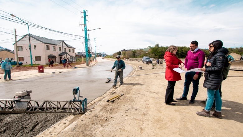 El Municipio avanza el hormigonado de la calle De la estancia.