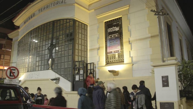 Miles de fueguinos y turistas disfrutaron la "Noche de los Museos"
