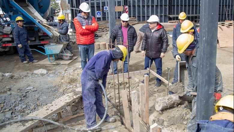 Presupuesto 2019: el 93% del financiamiento de la obra pública se financiará con fondos propios de la provincia .