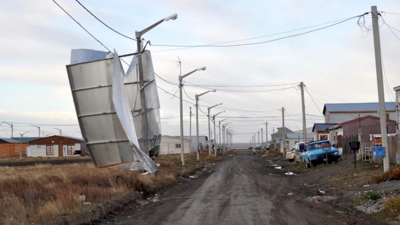Más de 400 llamados y 72 intervenciones por los vientos