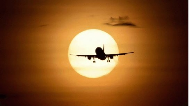 Por qué viajar en avión te expone a más radiación que trabajar junto a un reactor nuclear