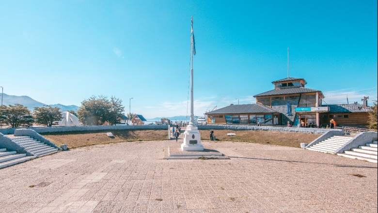 Remodelarán la Plaza Cívica de Ushuaia