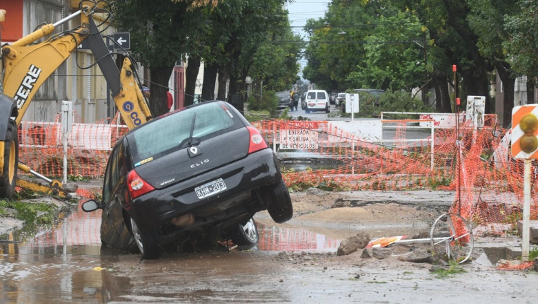 El temporal en Santa Fe y Córdoba provocó destrozos, cortes de luz y agua y dejó 10 heridos