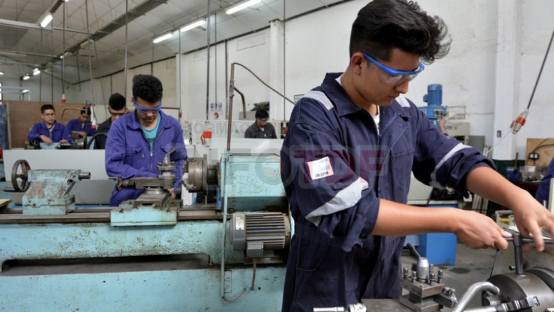 Se encuentran abiertas las inscripciones para terminar el secundario técnico