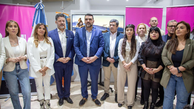 El intendente Walter Vuoto inauguró la Casa Ushuaia, en la Ciudad Autónoma de Buenos Aires