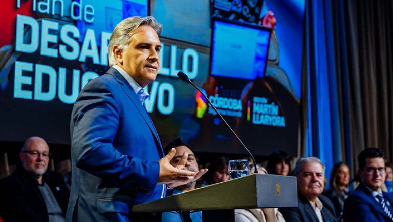 Llaryora se desmarca del Gobierno y anuncia un fuerte aumento a jubilados