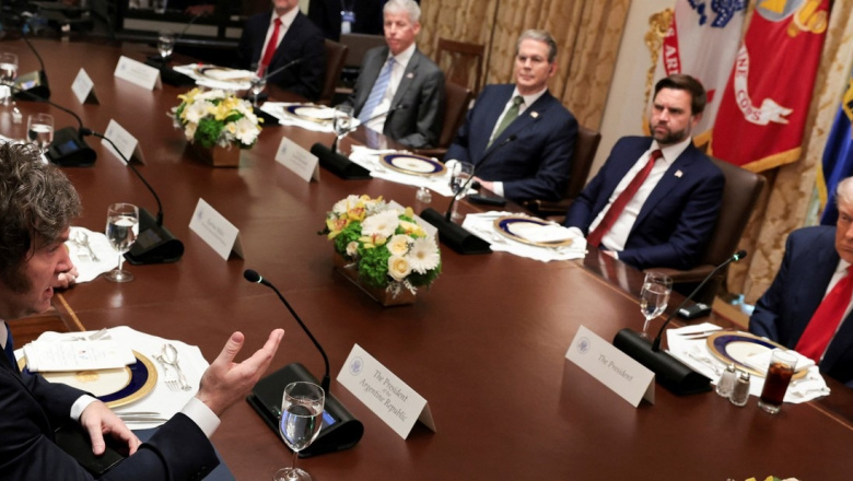 “¿America First? No, los amigos multimillonarios, primero”: la crítica de un premio Nobel al rescate de Trump a Milei