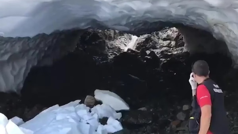 El Bolsón: Un muerto y un herido grave tras el derrumbe de una cueva de hielo