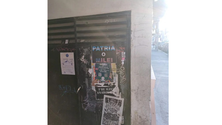 "La Patria no se vende"