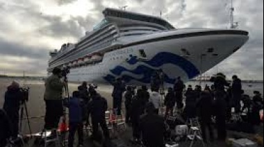 Cuál es la situación de los ocho argentinos varados en el crucero japonés afectado por el coronavirus