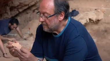 Tina, la niña neandertal de 6 años con síndrome de Down que demuestra que la compasión y los cuidados nos ayudaron a evolucionar como especie