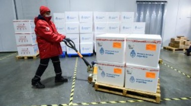Tierra del Fuego recibe 1.800 nuevas dosis de Sputnik V primer componente