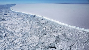 A68a, el iceberg más grande del mundo que amenaza una de las mayores reservas naturales el planeta