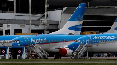 El Gobierno quiere que en octubre regresen los aviones y los ómnibus