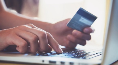 Gastos con tarjeta y plazos fijos: La AFIP controlará a partir de los $200.000
