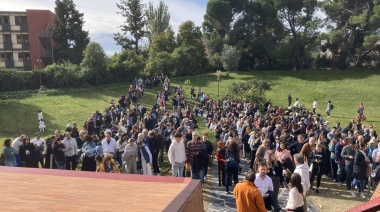 Elecciones 2023: Récord de argentinos para votar en el exterior y colapso de centros de votación