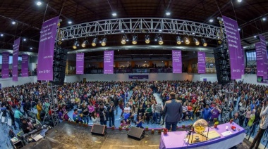 Siete mil mujeres participaron del Matebingo con que las homenajeó el intendente Vuoto